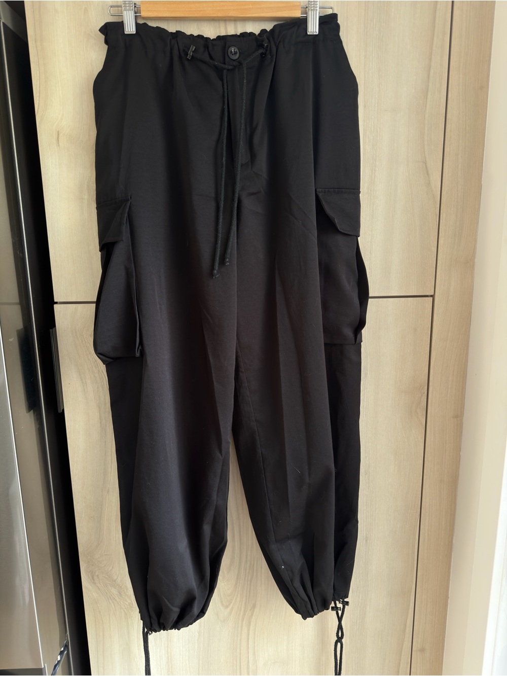 Parachute oversized pants with pockets M